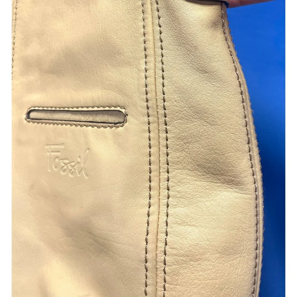 Fossil Leather Hobo Shoulder Bag Beige Tan Front Zip Pocket Slouchy Purse